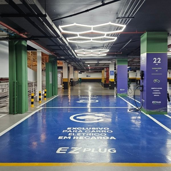 EZ Plug - Posto de Carregamento de Carro Elétrico